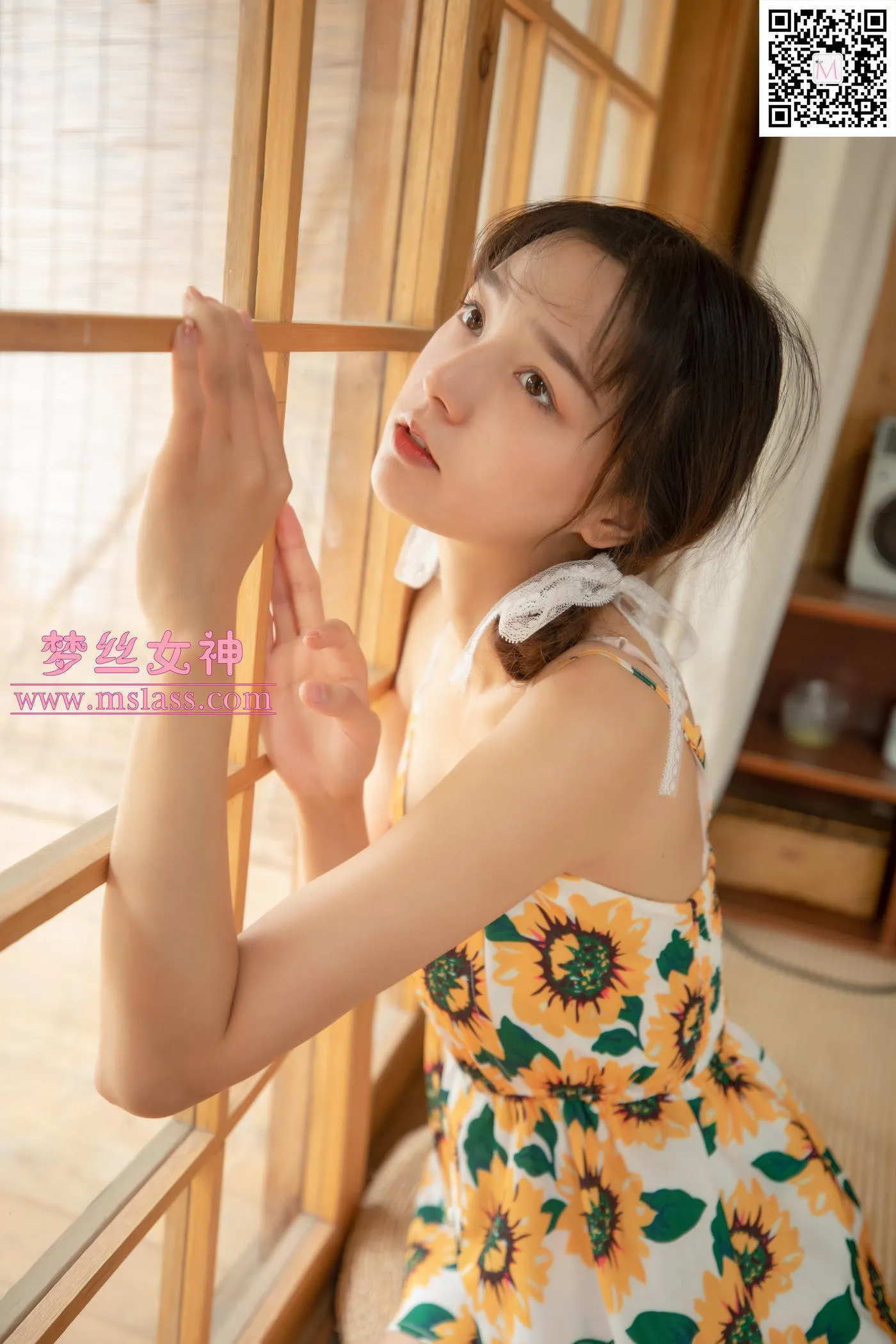 [MSLASS梦丝女神] 2020.09.14 NO.125 玥玥 村落 [55P]插图